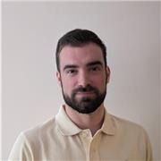 Graduado en Biología con máster de profesorado sin experiencia previa en docencia. Máster también en Genética Avanzada.